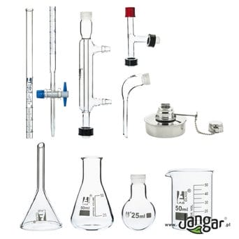 Small set of laboratory glass with burette - 9 elements