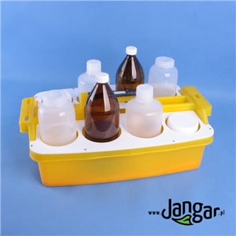 Set of sample containers in a carrier