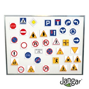 RULES OF THE ROAD, set of 130 magnetic road signs, intersections, road users