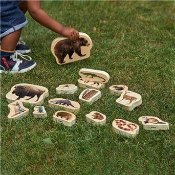 FOREST ANIMALS – a set of 30 wooden figurines