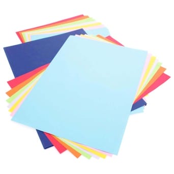Teczka kolorowych papierów